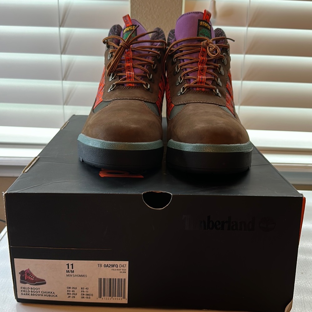 STAPLES EDITION FIELD BOOT TIMBERLANDS